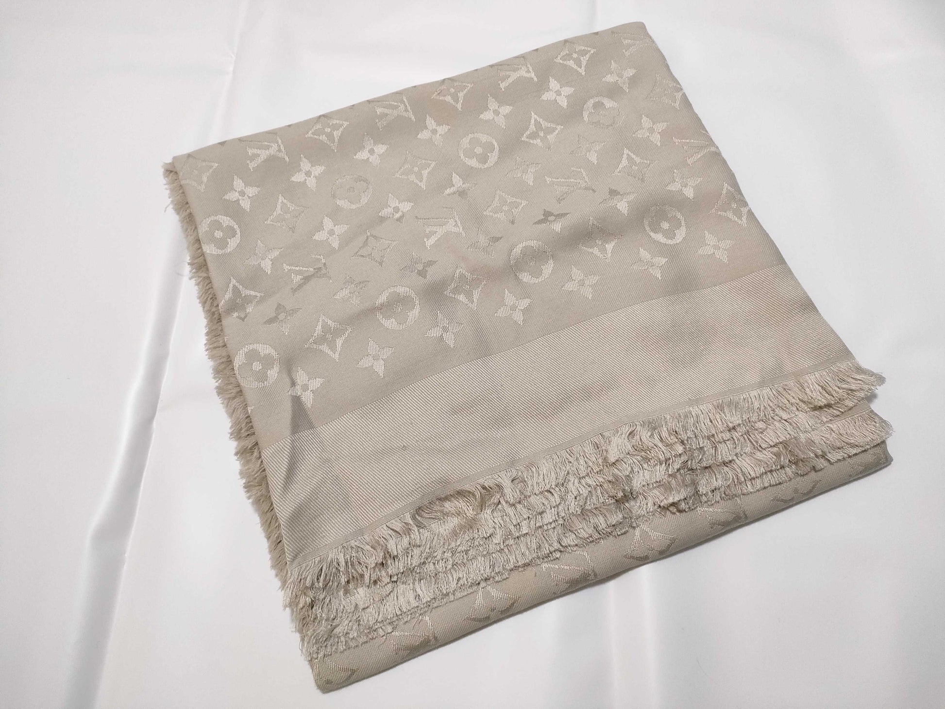 LOUIS VUITTON Monogram Stole Scarf