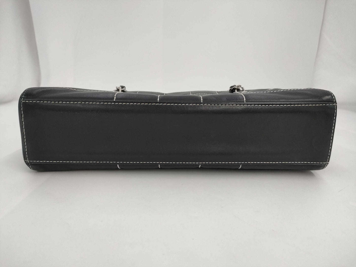 CHANEL Chocobar Chain Shoulder Bag