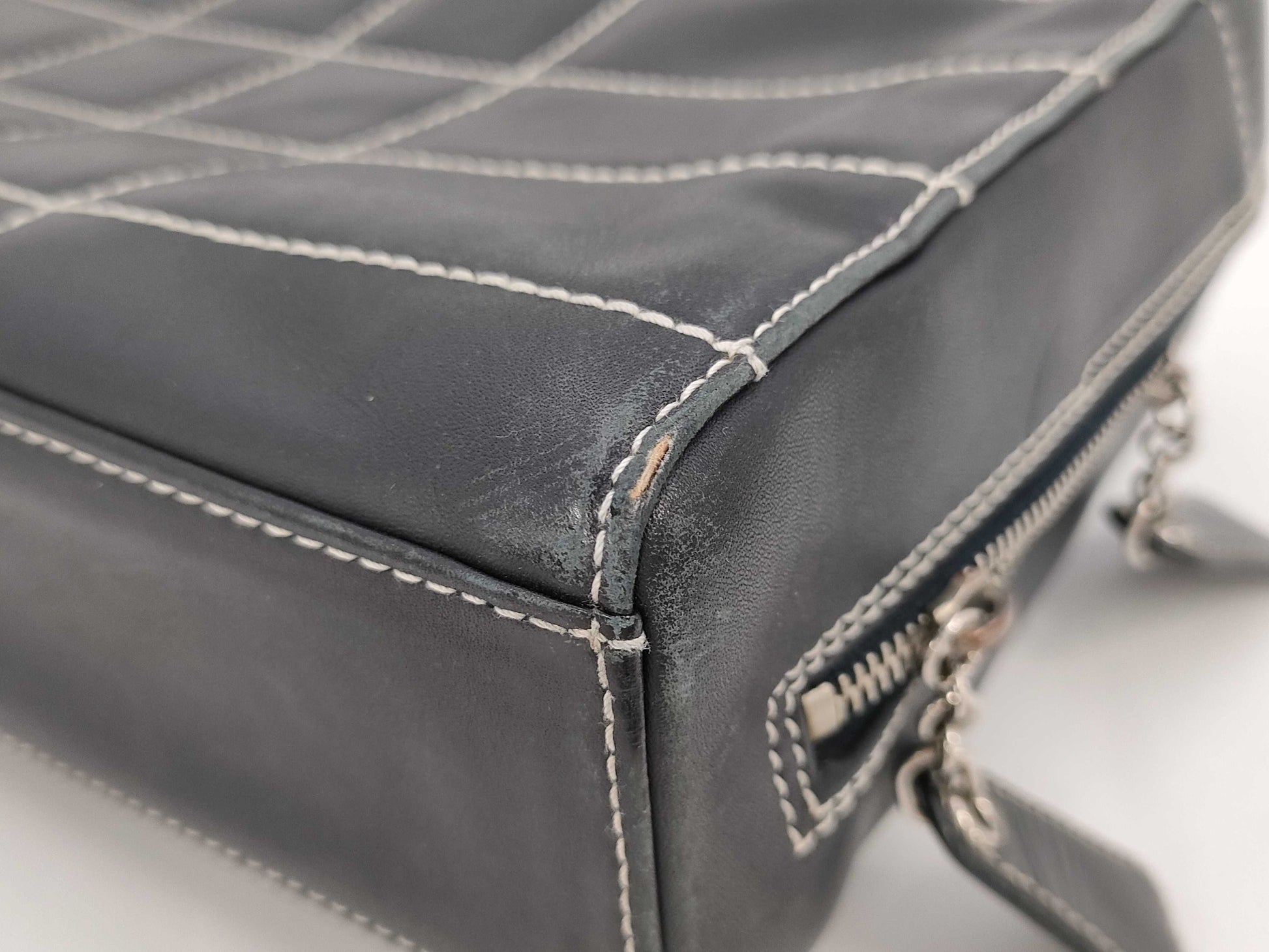 CHANEL Chocobar Chain Shoulder Bag