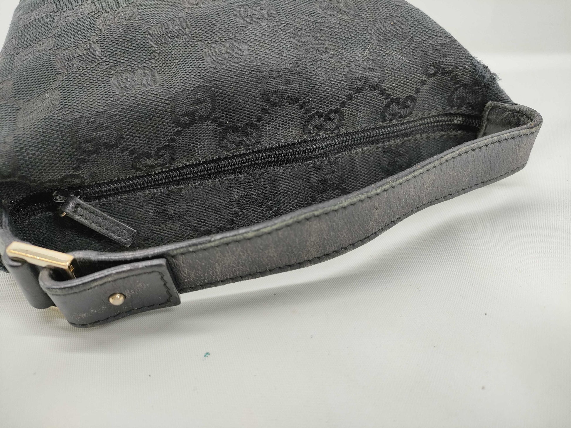 GUCCI GG Canvas Gucci GG Canvas Pouch 039.1147 Pouch