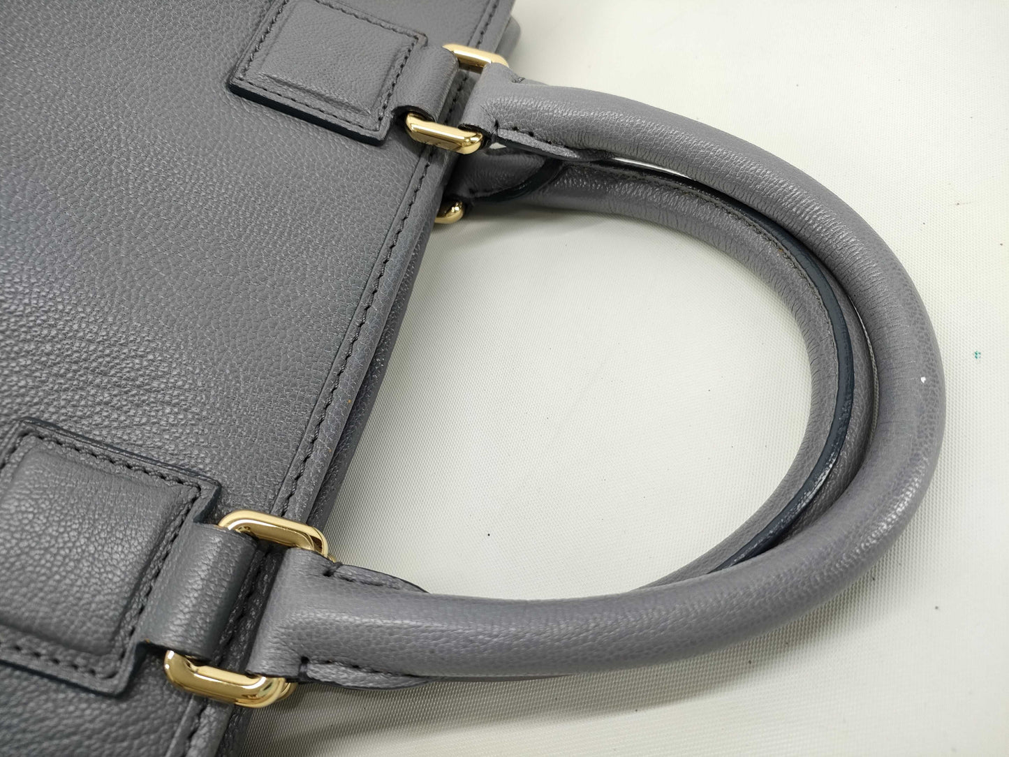 LOEWE Amazona 28 Leather Handbag