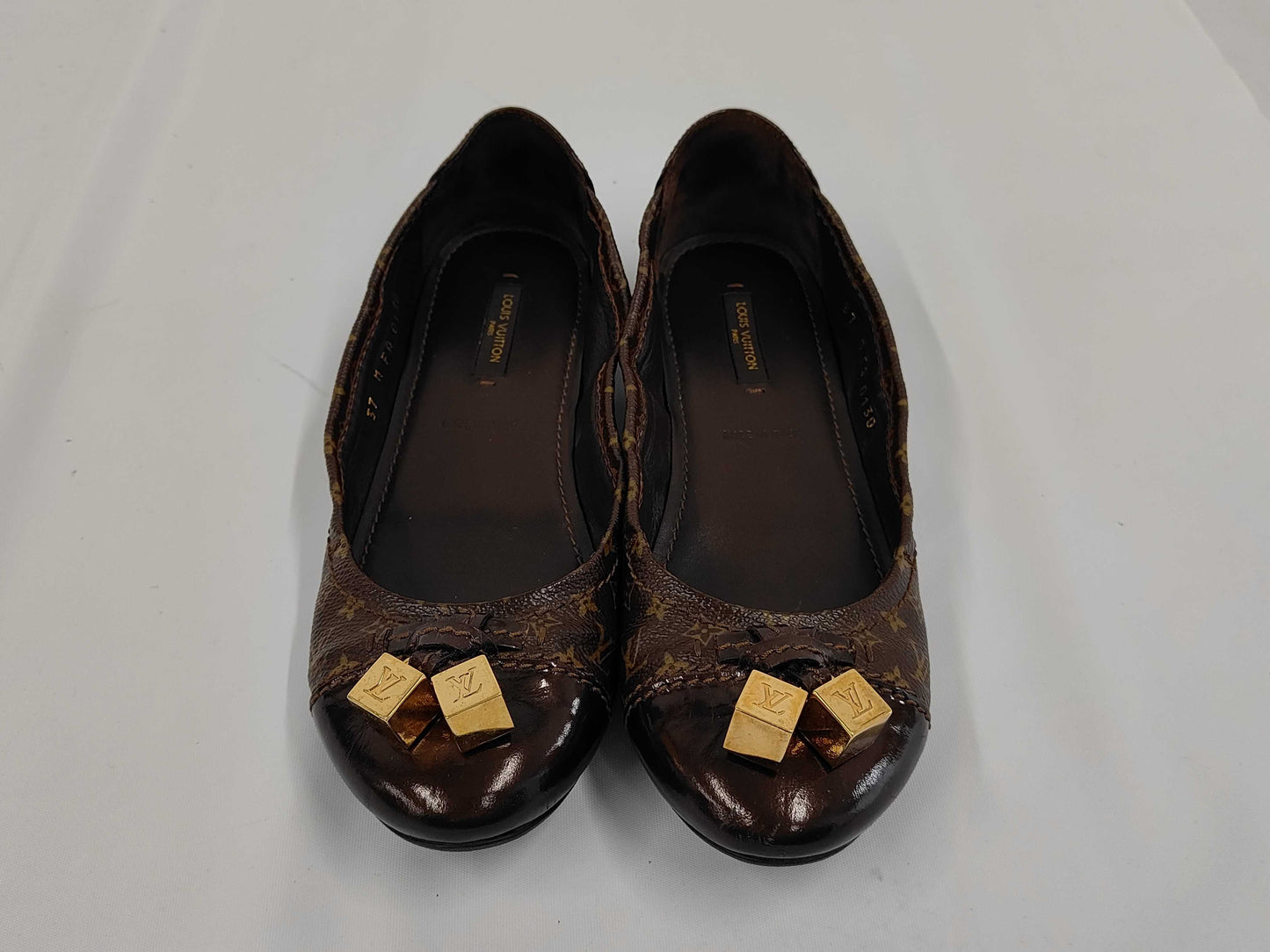 LOUIS VUITTON Vuitton Monogram Pumps 37 Pumps