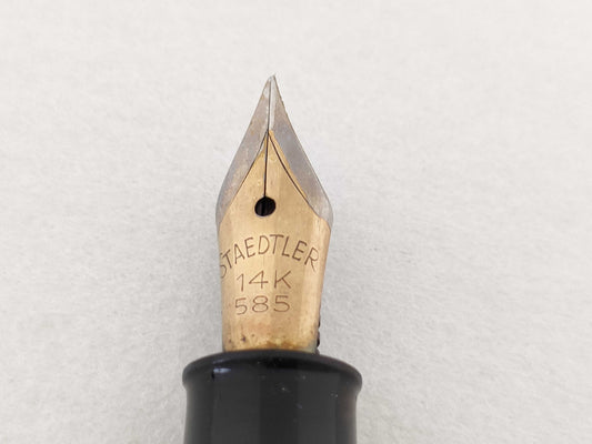 STAEDTLER Tradition Fountain Pen, Resin x 14K , Black x Gold