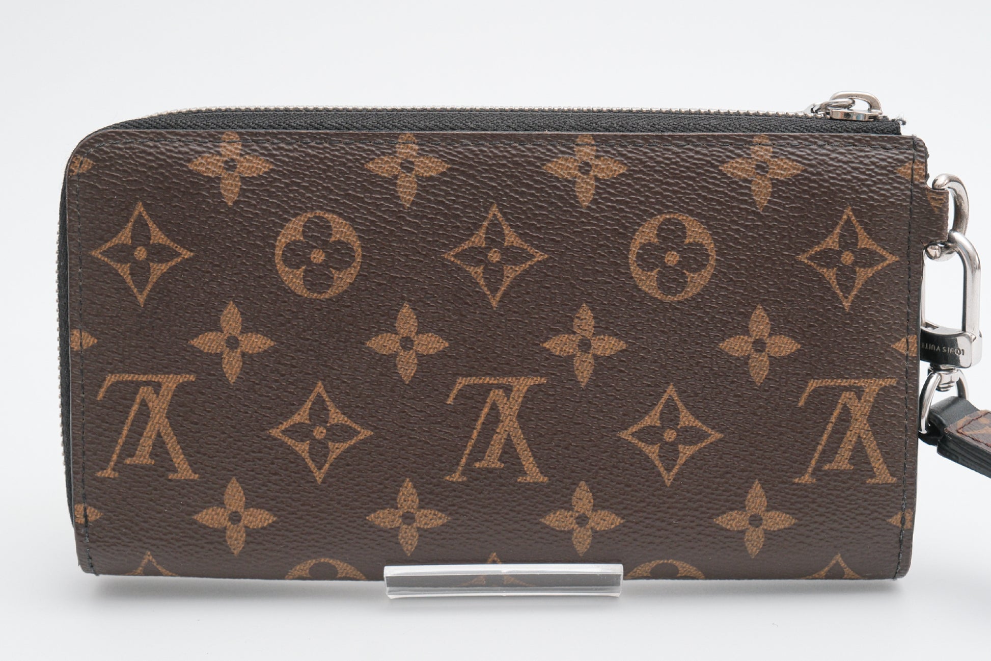 LOUIS VUITTON LOUIS VUITTON Monogram Wallet Zippy Dragonne M69407 Wallet