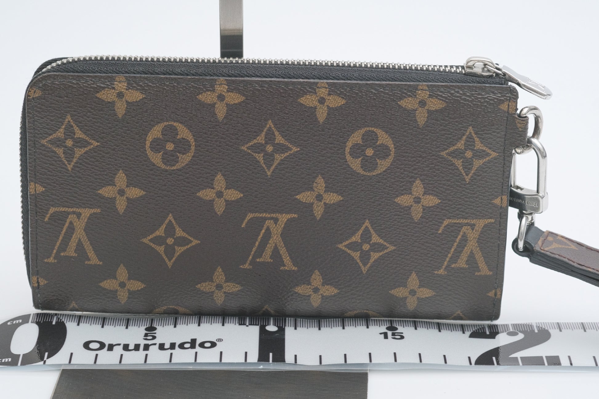 LOUIS VUITTON LOUIS VUITTON Monogram Wallet Zippy Dragonne M69407 Wallet