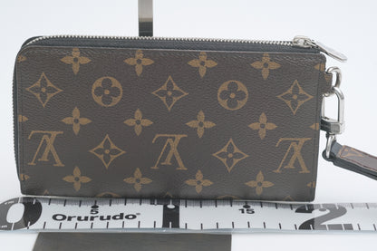 LOUIS VUITTON LOUIS VUITTON Monogram Wallet Zippy Dragonne M69407 Wallet