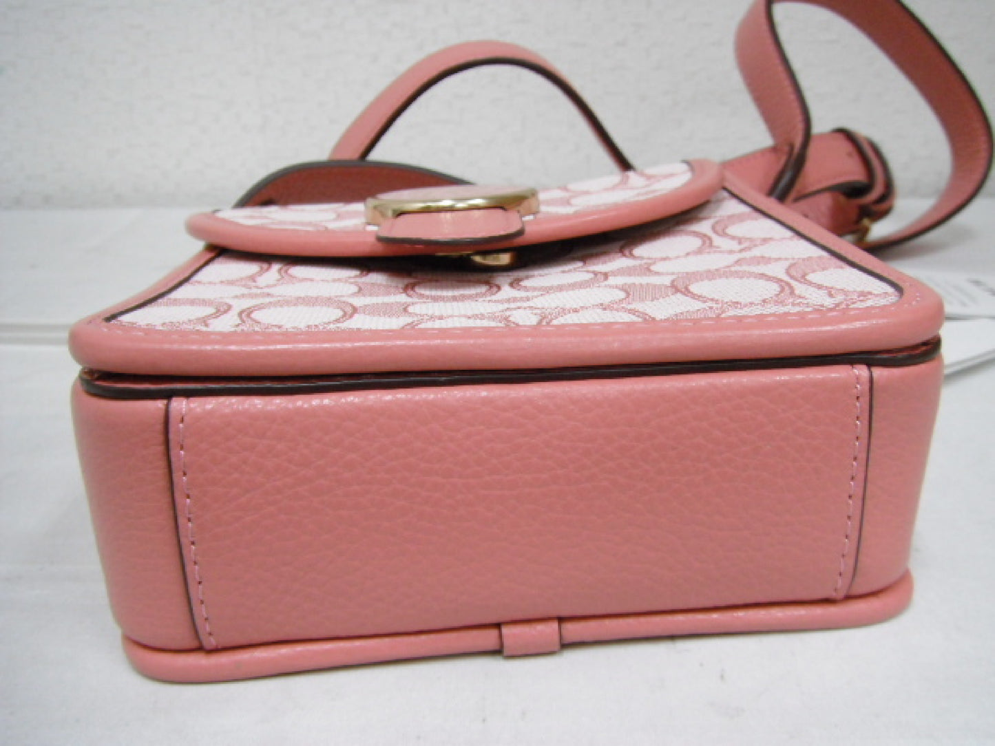 COACH Signature Shoulder Bag C8321 Shoulder Bag