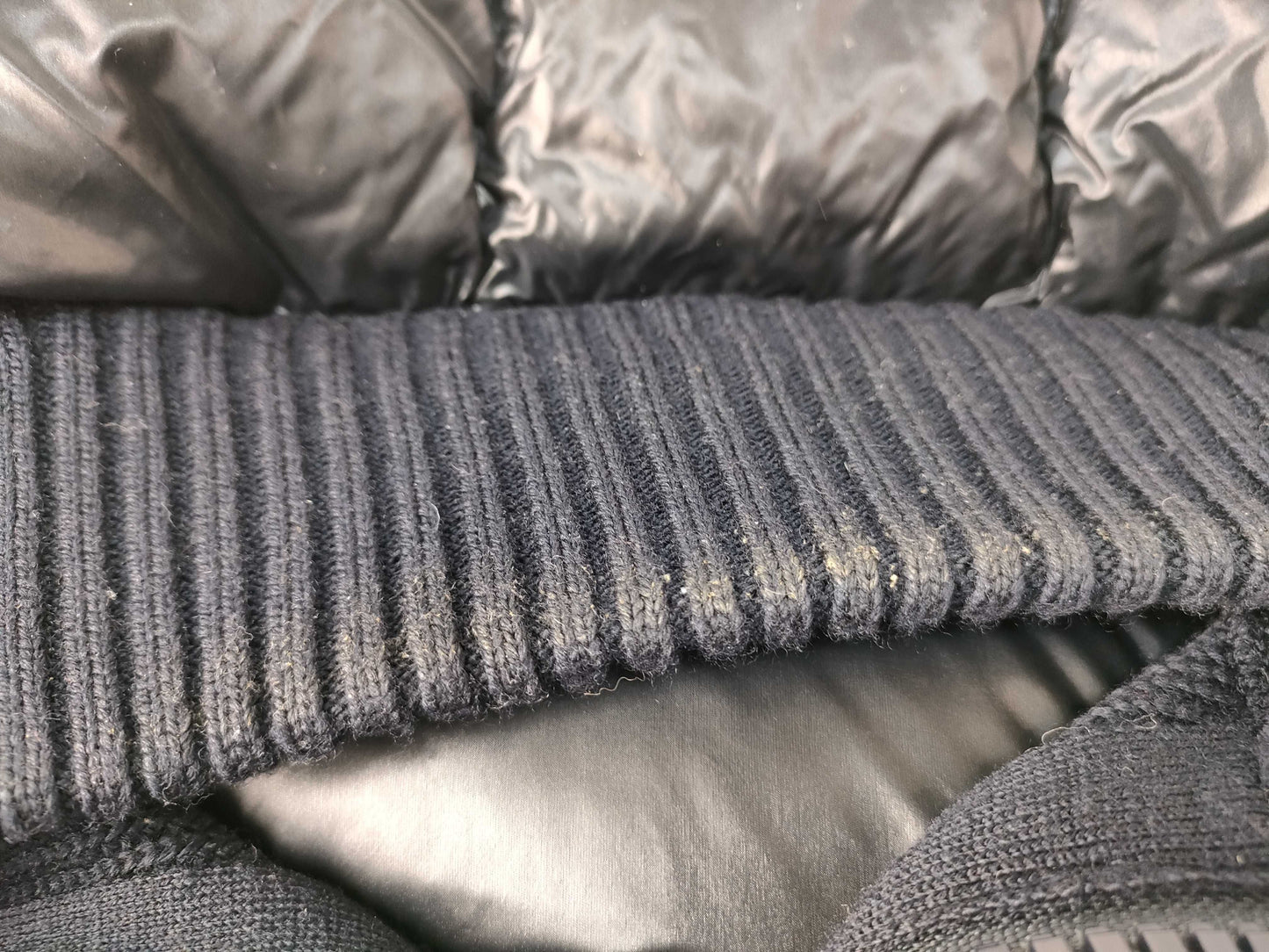 MONCLER MAGLIONE TRICOT CARDIGAN Knit and Down Jacket