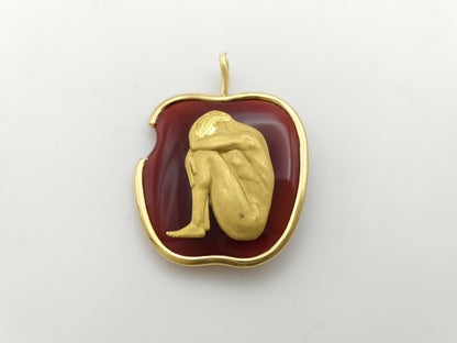 Carrera y Carrera Apple Motif Adam and Eve Colored Stone Pendant Top 750 11.3g 
