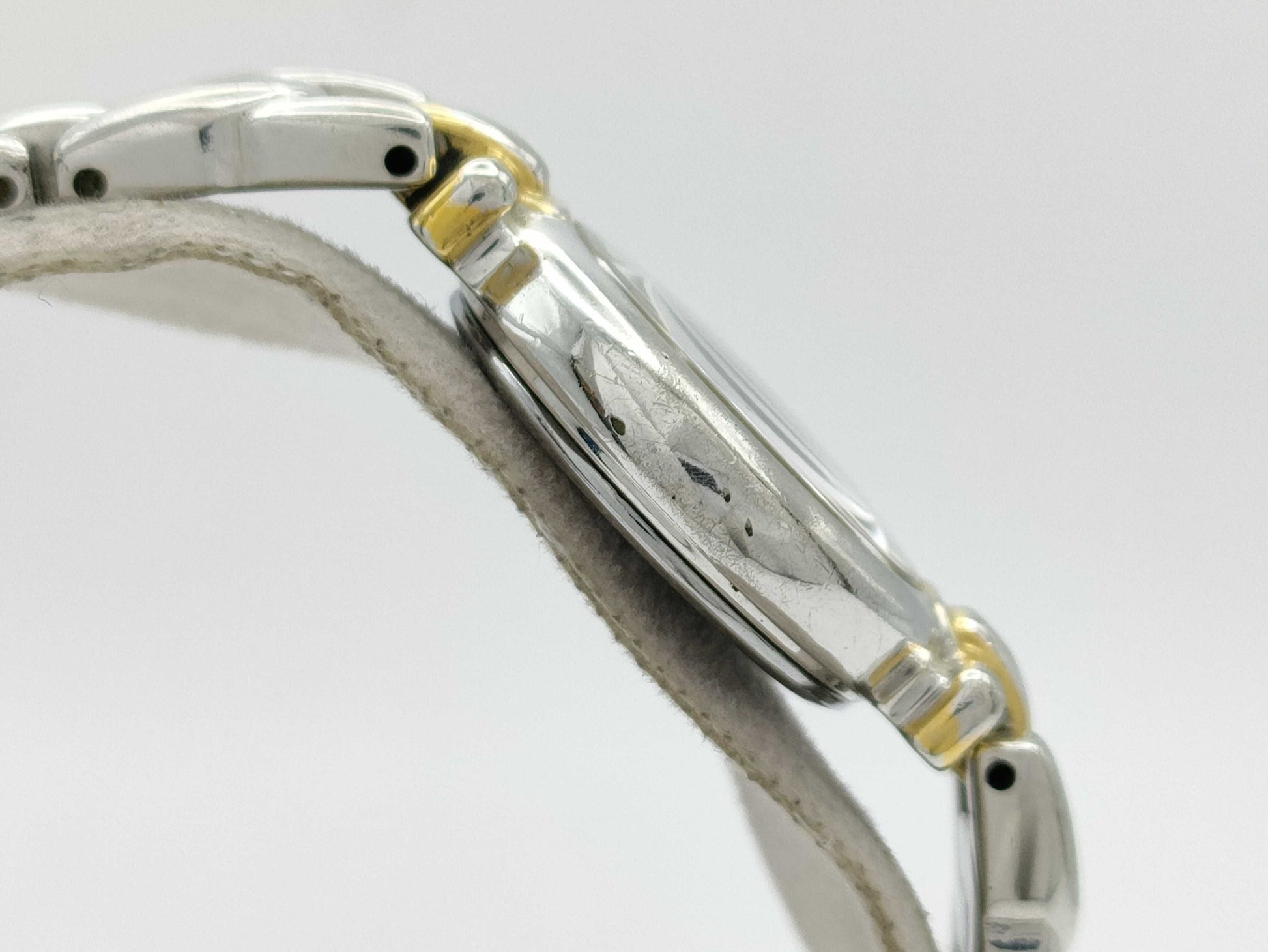 SEIKO 1F20-0K20 2D1982 Quartz Women's Watch