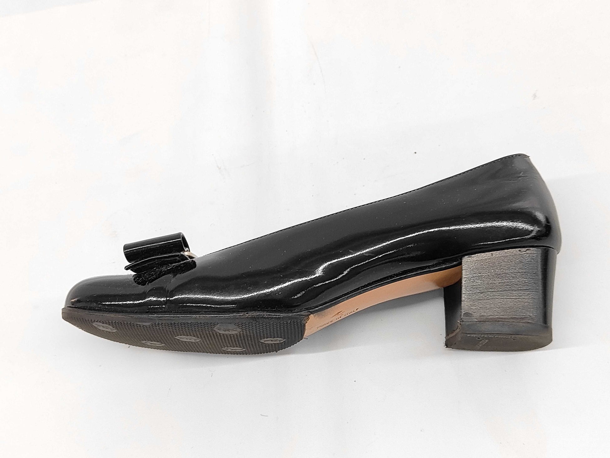 Salvatore Ferragamo Silver Pumps, Size 4.5