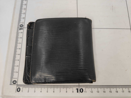LOUIS VUITTON LV Epi Marco Wallet