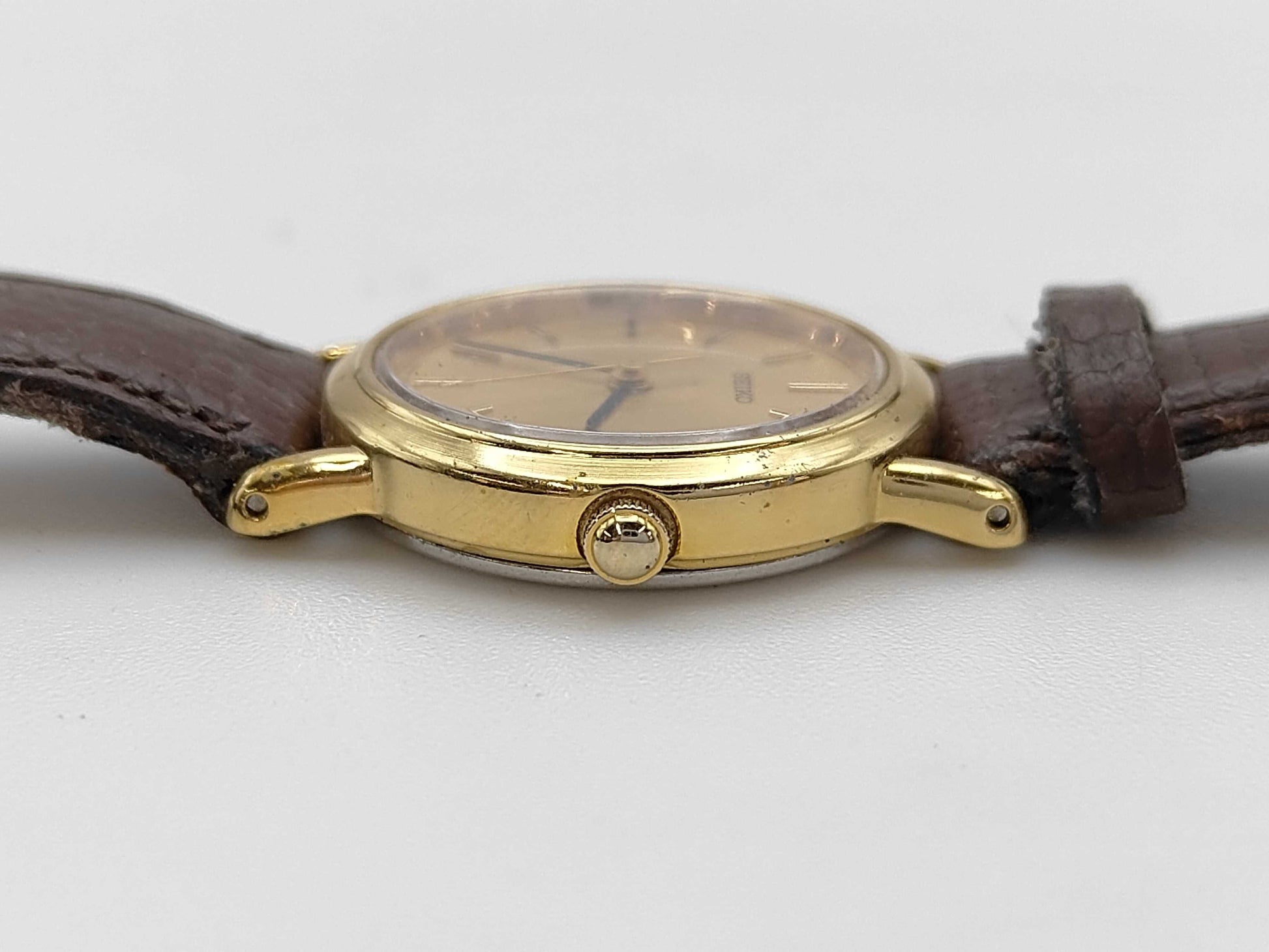 SEIKO 1F21-0C00 017945 Quartz Women's Watch