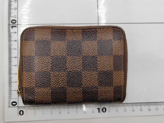 LOUIS VUITTON LV Coin Case