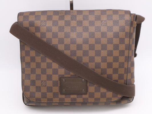 LOUIS VUITTON N51211 Damier Brooklyn MM Shoulder Bag