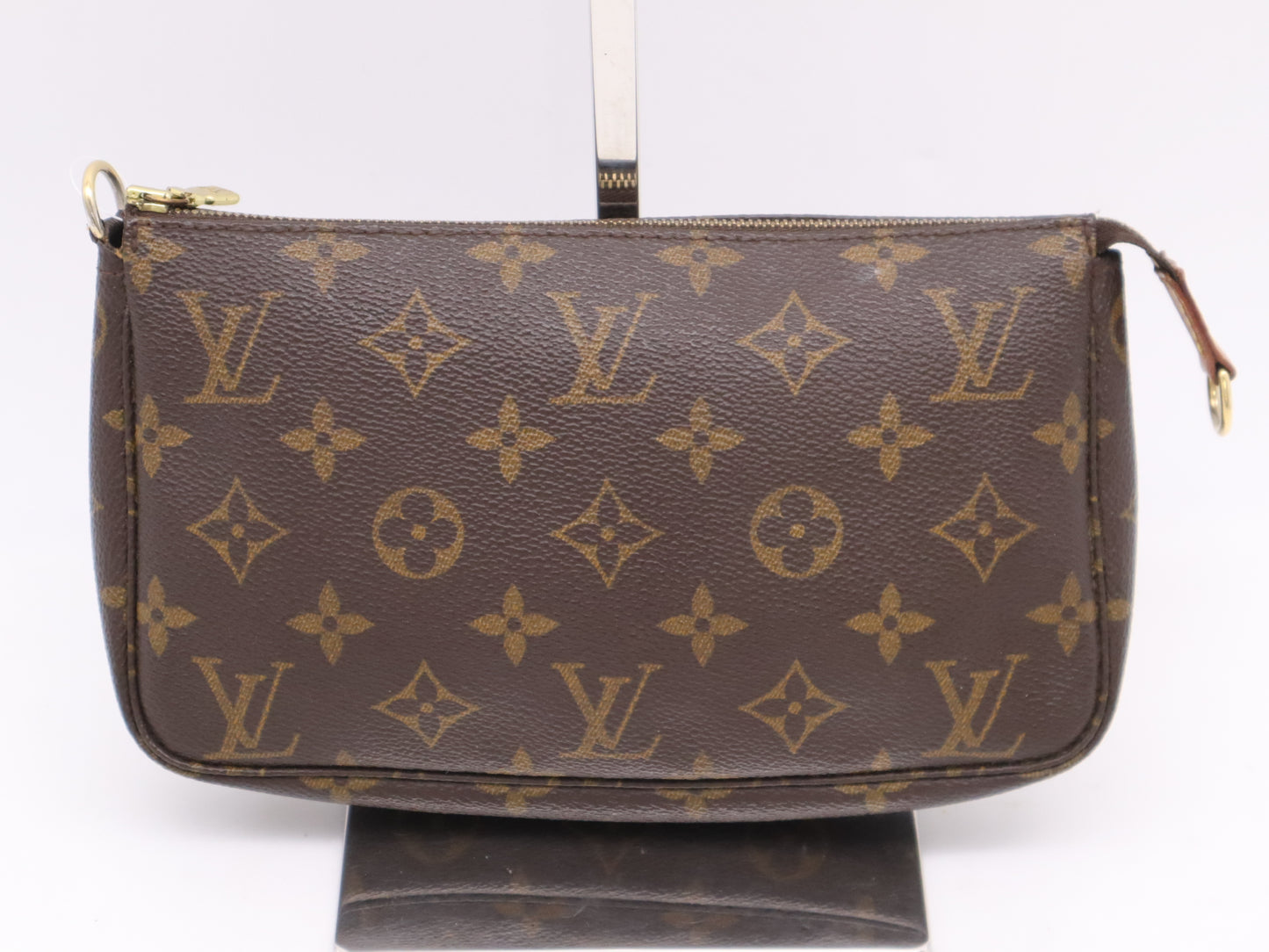 LOUIS VUITTON M51980 Monogram Pochette Accessory Pouch