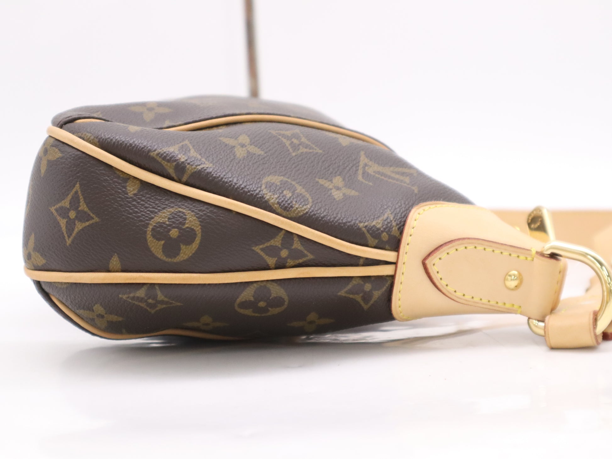 LOUIS VUITTON M56384 Monogram Thames PM with Storage Bag Shoulder Bag