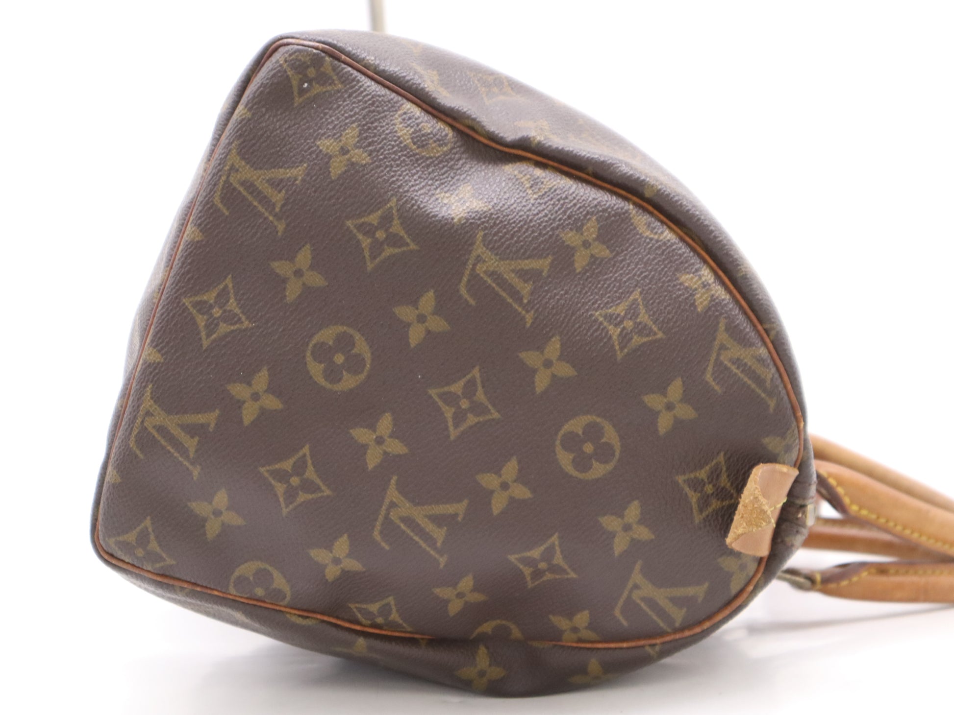 LOUIS VUITTON M41526 Monogram Speedy 30 Handbag