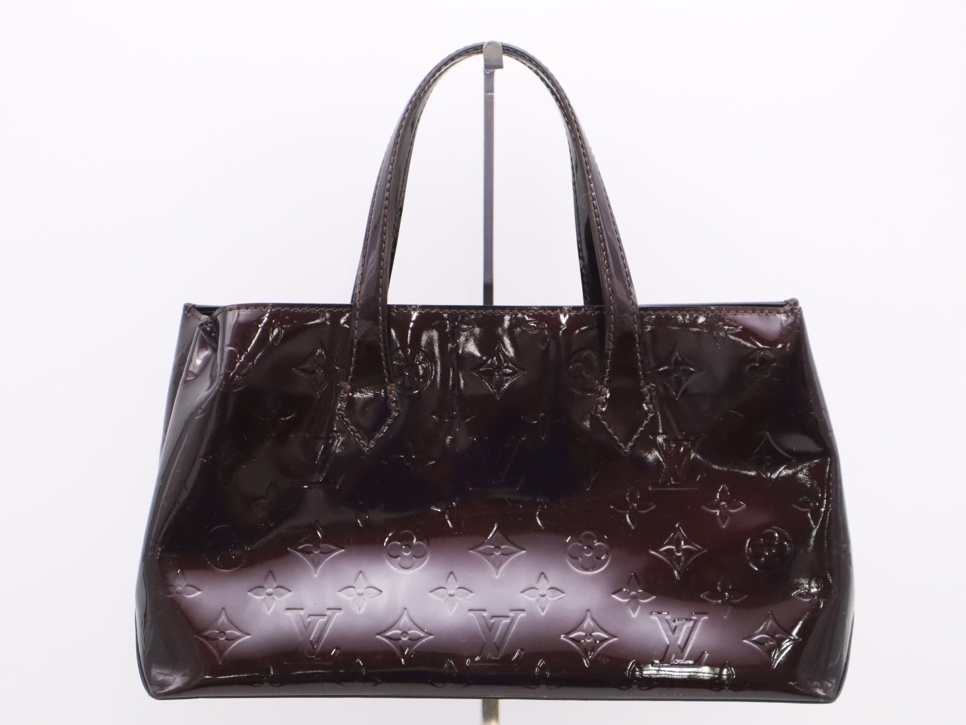 LOUIS VUITTON M93641 Verni Wilshire PM Amarant Handbag