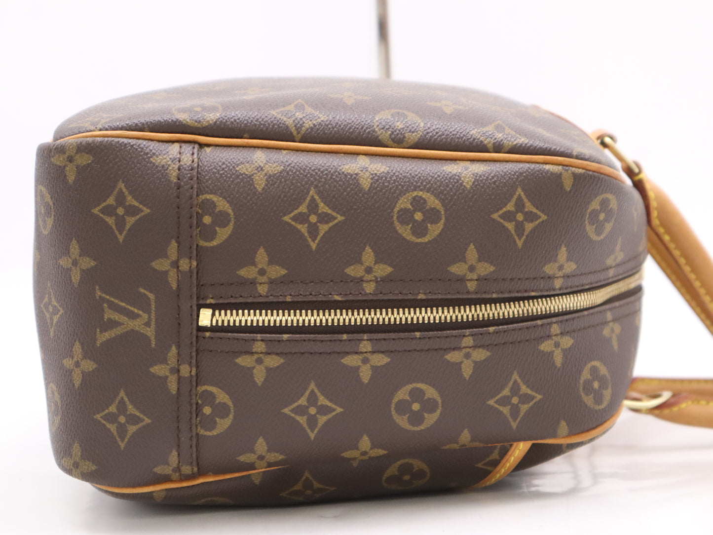 LOUIS VUITTON M47270 Monogram Deauville Handbag