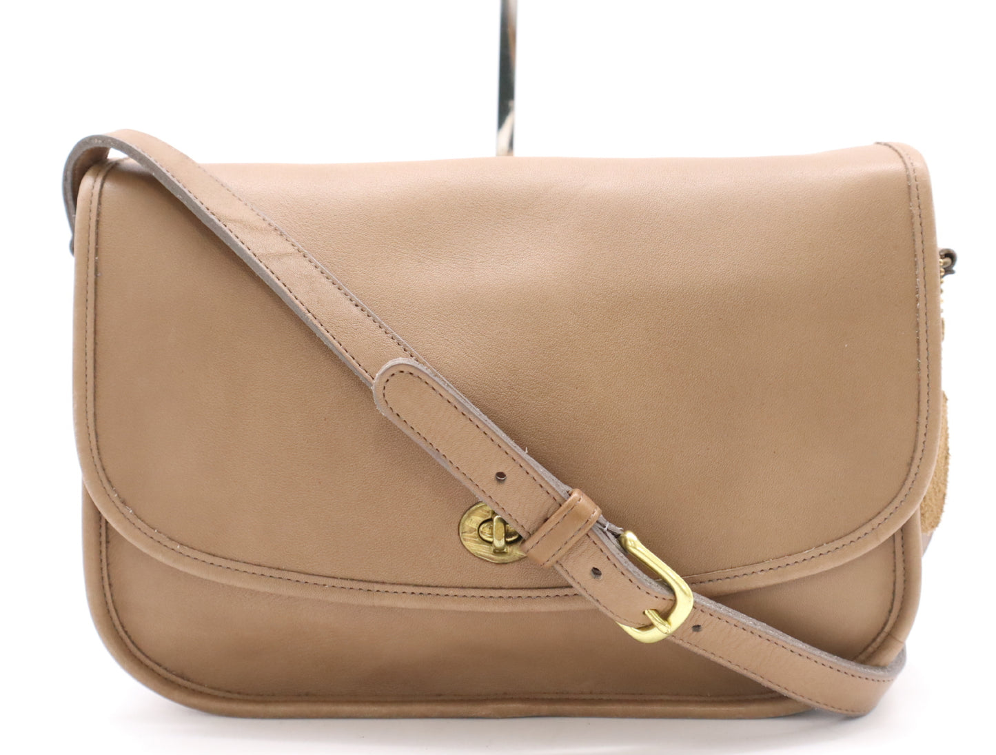 COACH Leather Shoulder Bag Beige Shoulder Bag