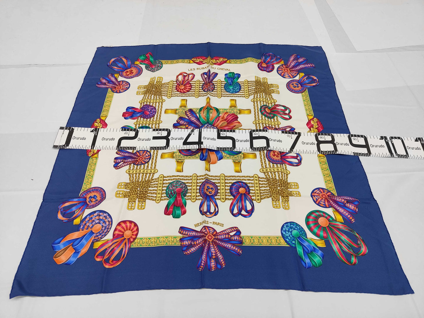 HERMES Silk Carré 90 LES RUBANS DU CHEVAL Horse Ribbon Blue Multicolor Scarf