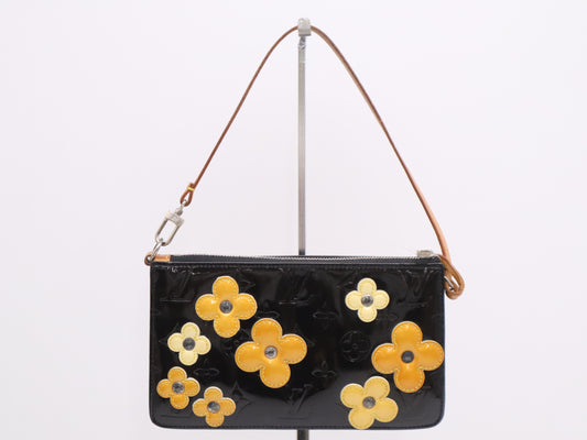 LOUIS VUITTON M92245 Verniflower Lexington Black Pouch