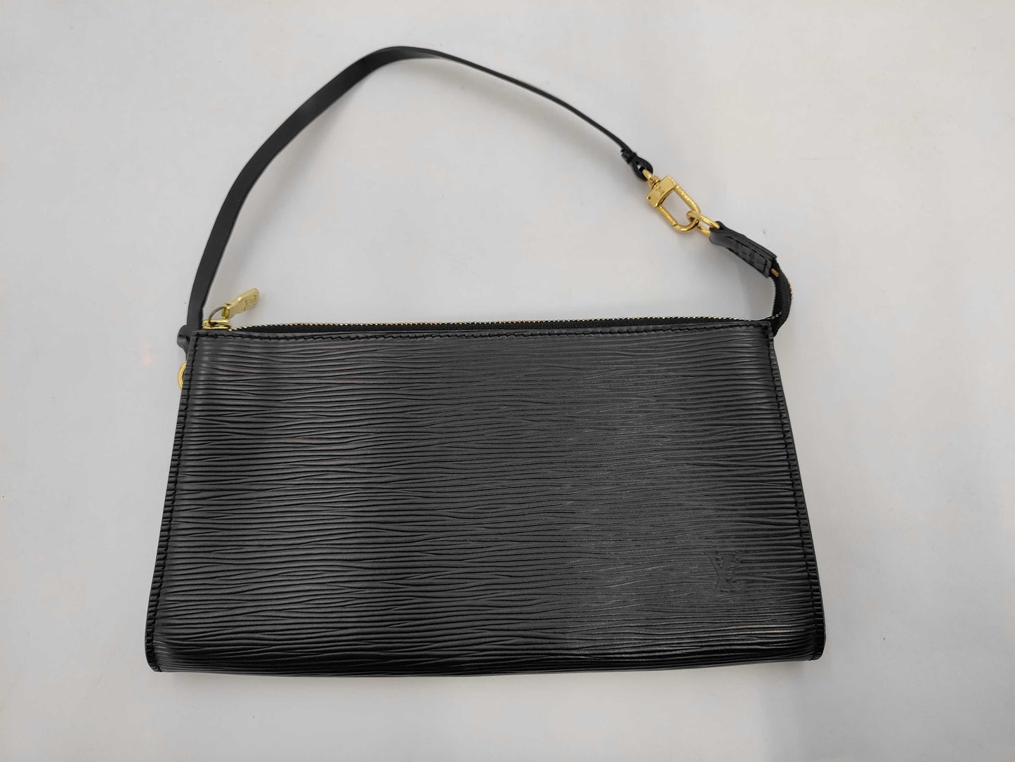 LOUIS VUITTON M52942 Epi Pochette Accessoires Noir Pouch