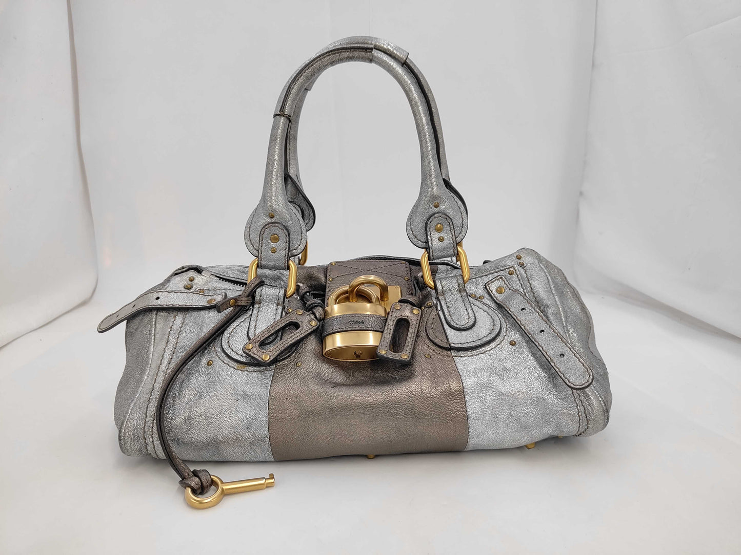 Chloe Leather Paddington Handbag in Silver with Padlock and Key