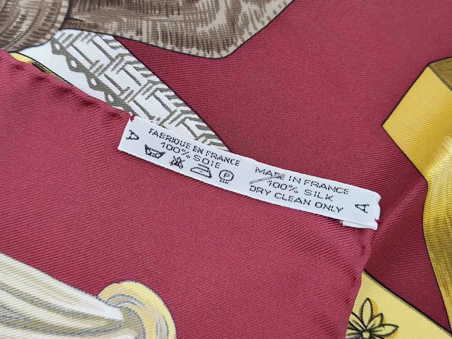 HERMES Silk Carré 90 ETRIERS Armor Scarf Brown Red White Yellow