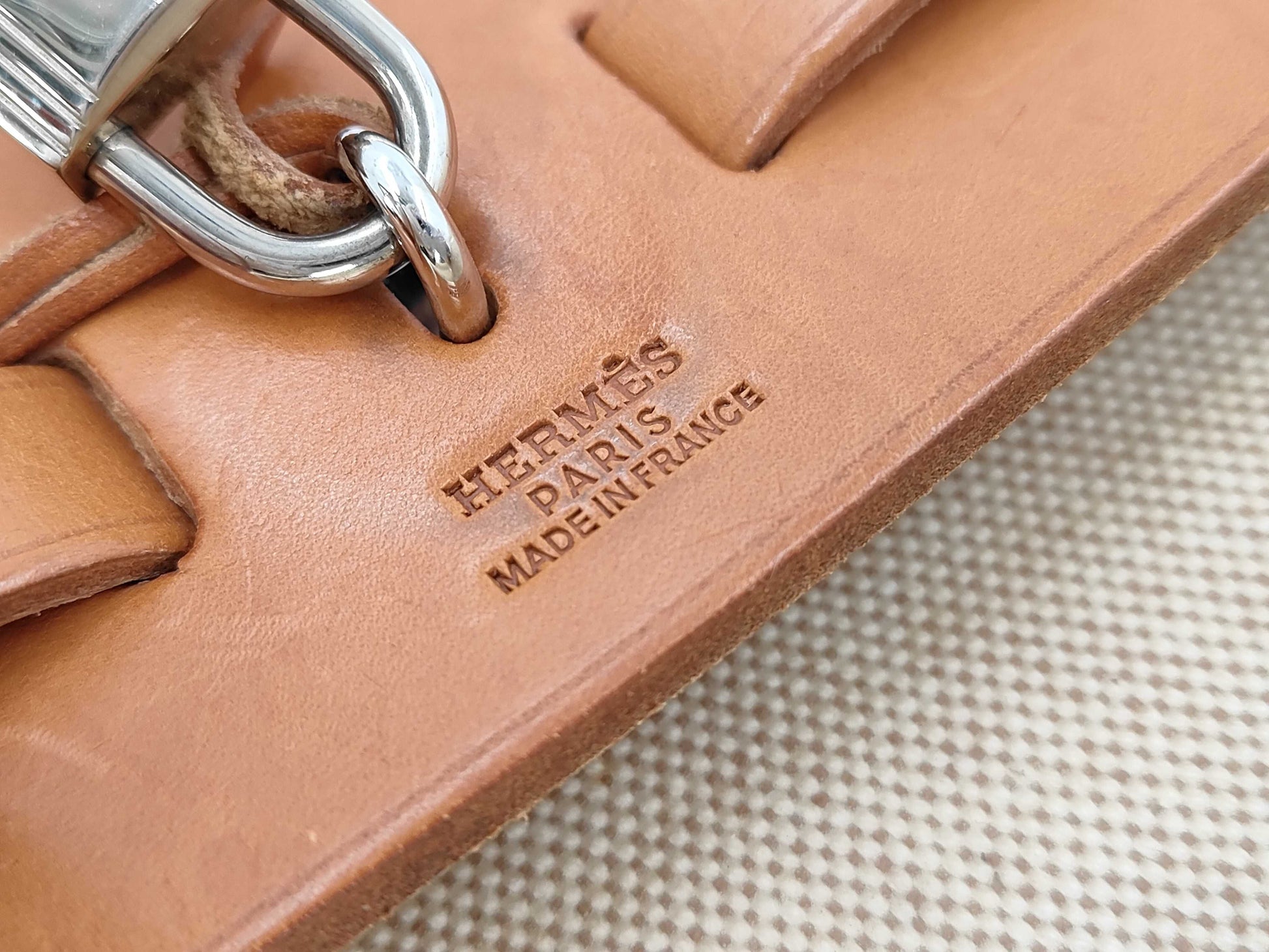 HERMES Airbag MM Handbag, □B Stamp, Toile H Leather, Natural Brown, Includes Cloche, Padlock, Two Keys, Box, Dust Bag, and Spare Bag