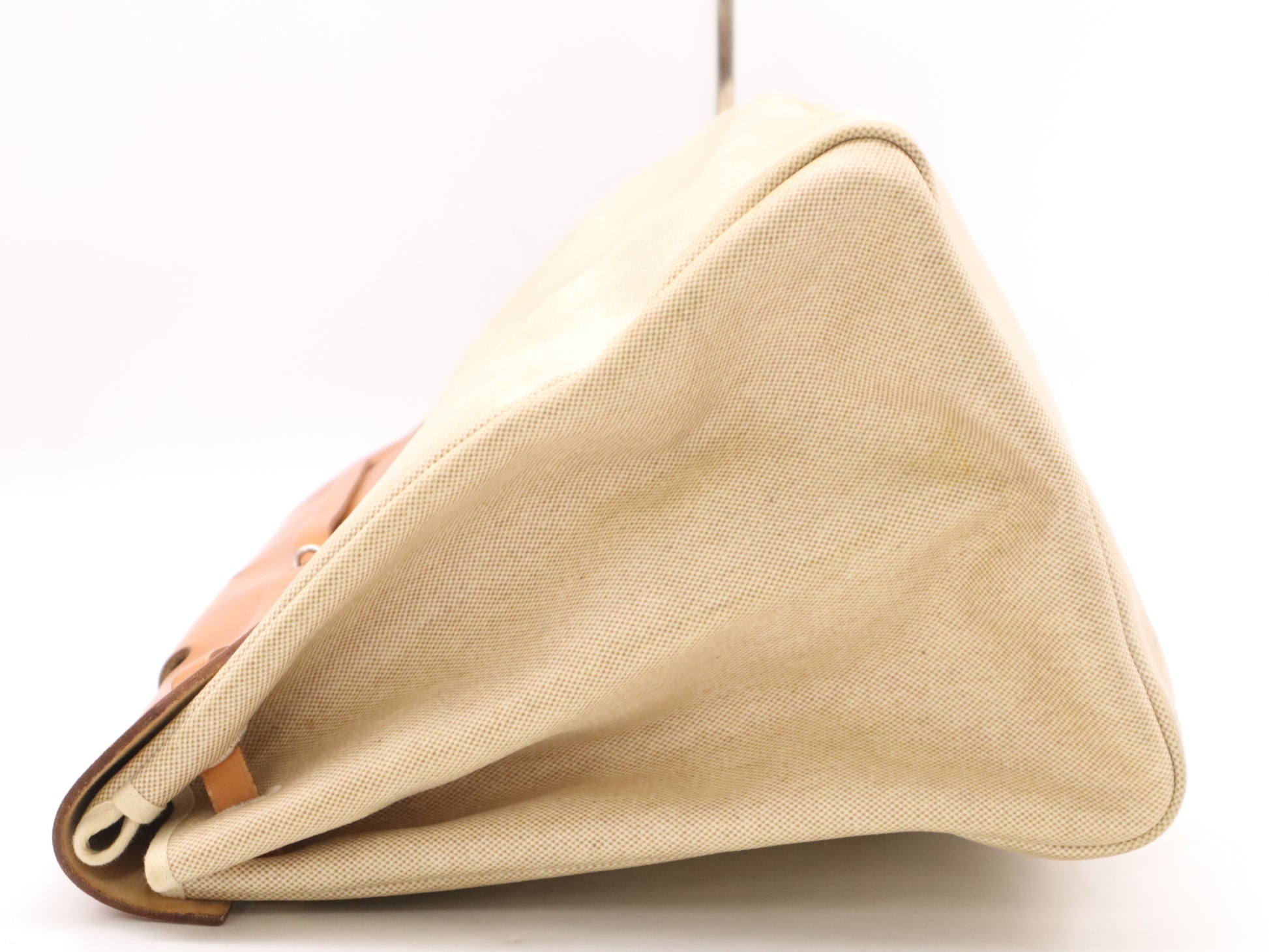 HERMES Toile Officier x Leather Air Bag GM Beige Brown with Padlock, 2 Keys, and Cloche. □B Stamp, 1998. Shoulder Bag.