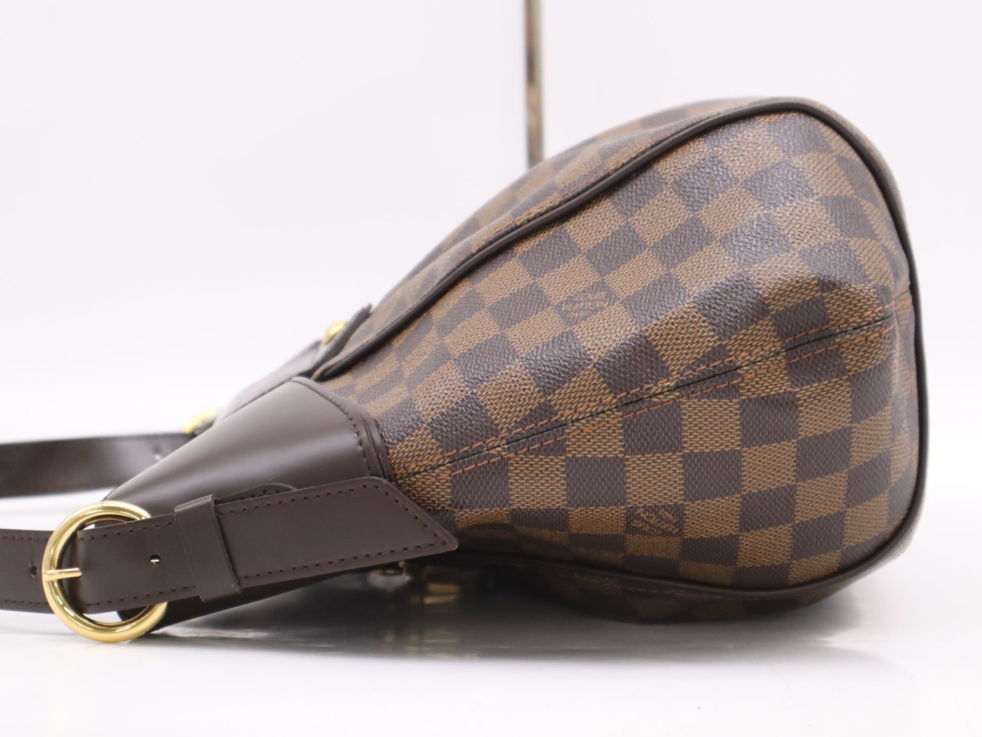 LOUIS VUITTON N41541 Damie Esistina MM Shoulder Bag