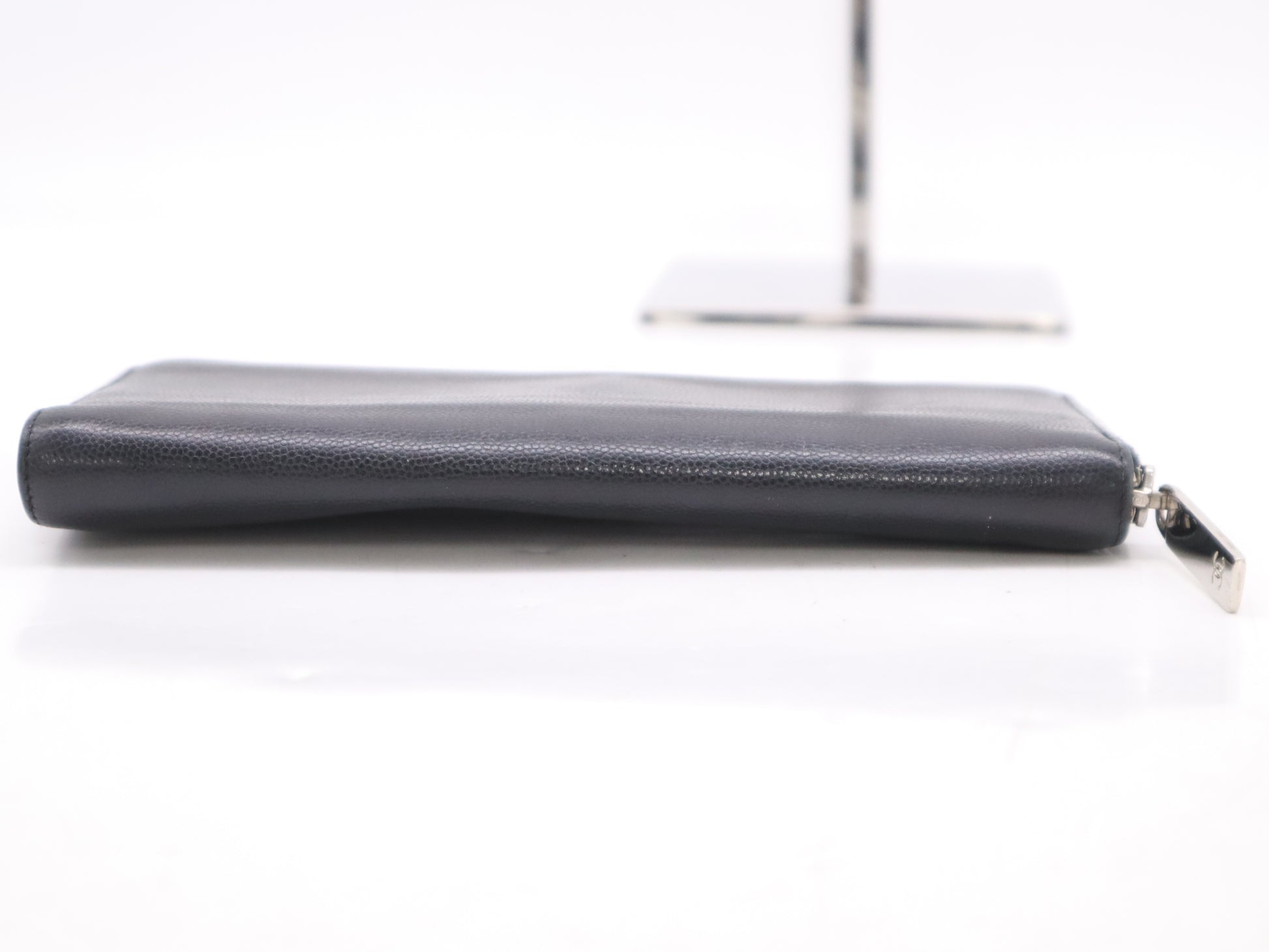 CHANEL Caviar Skin Round Zipper Long Wallet Black Seal 14249131 Wallet