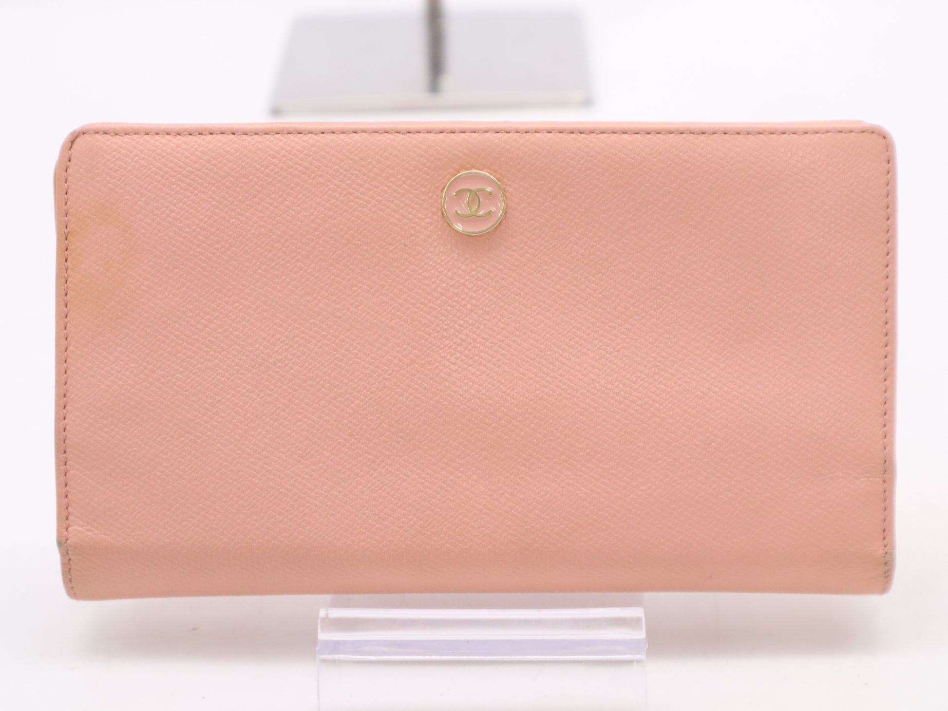 CHANEL Leather Coco Button Bi-Fold Long Wallet Pink Seal 9556266 Wallet
