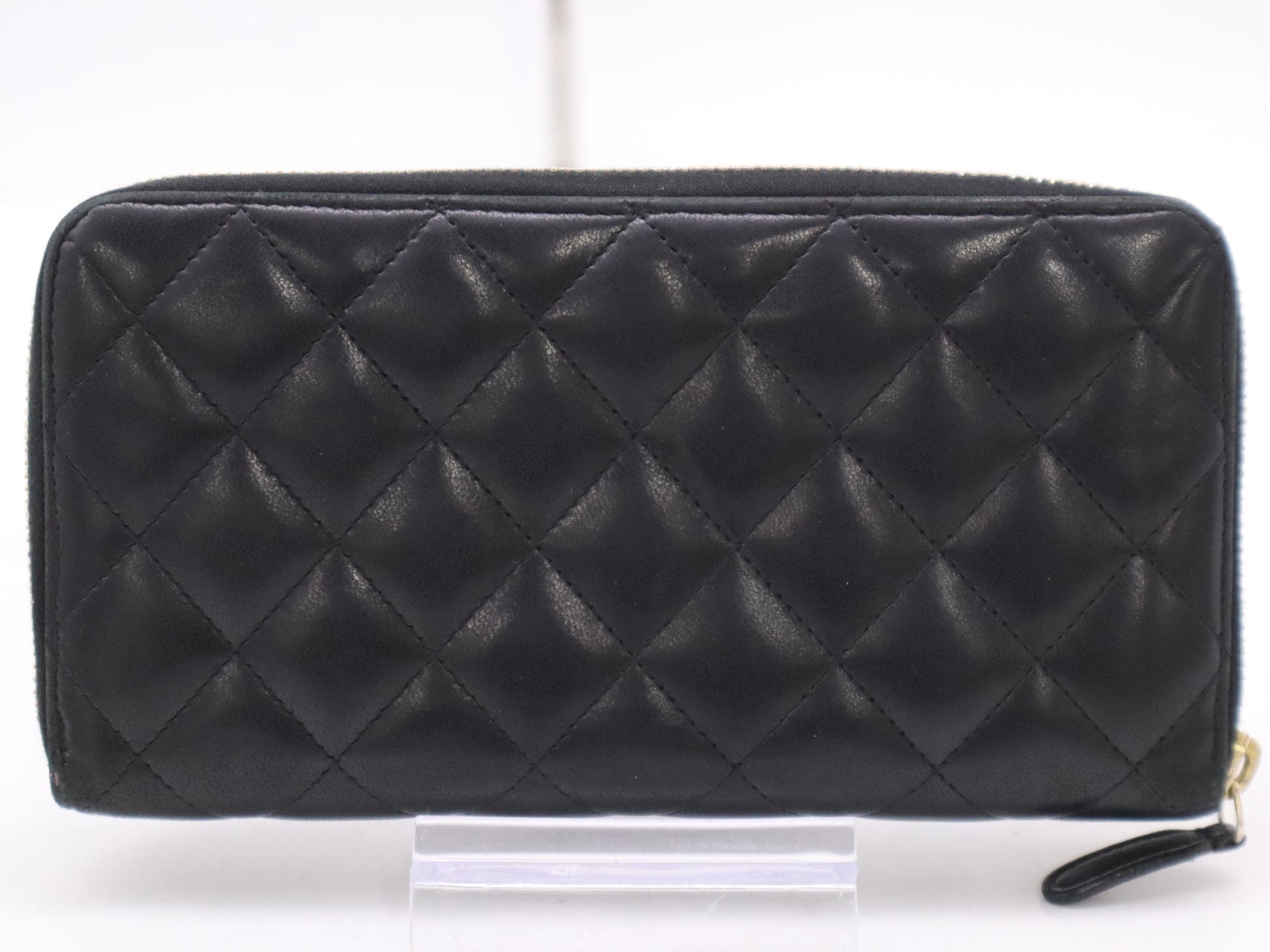CHANEL Lambskin Matrusse Round Zip Long Wallet Black Seal 20647549 Wallet