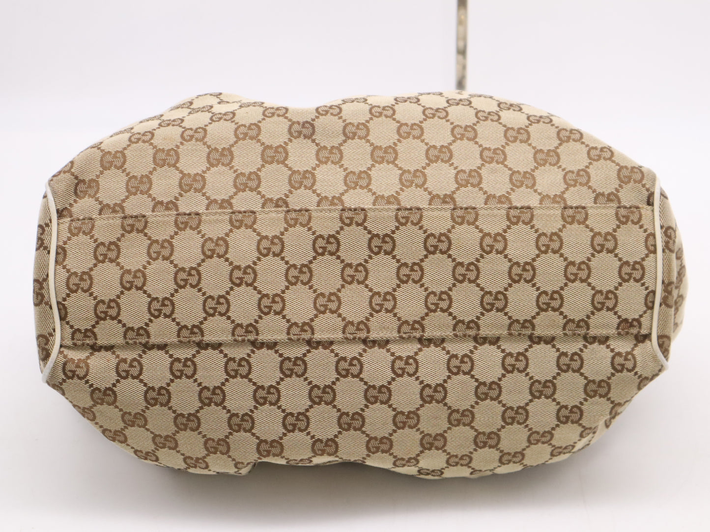 GUCCI 211944GG Canvas Suki Handbag Beige White Tote Bag with Charm