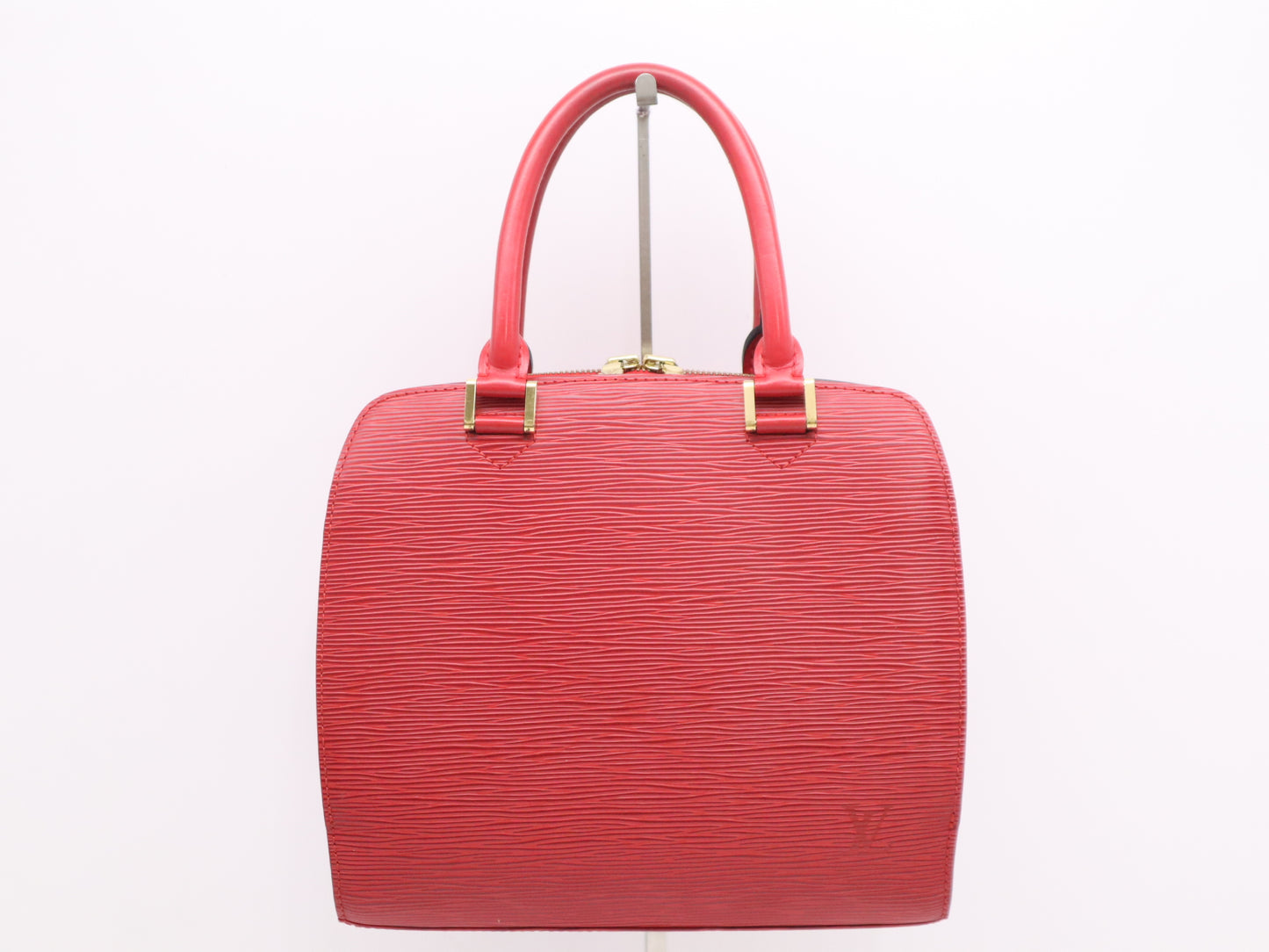 LOUIS VUITTON M52057 Epipon Neuf Castilian Red Handbag