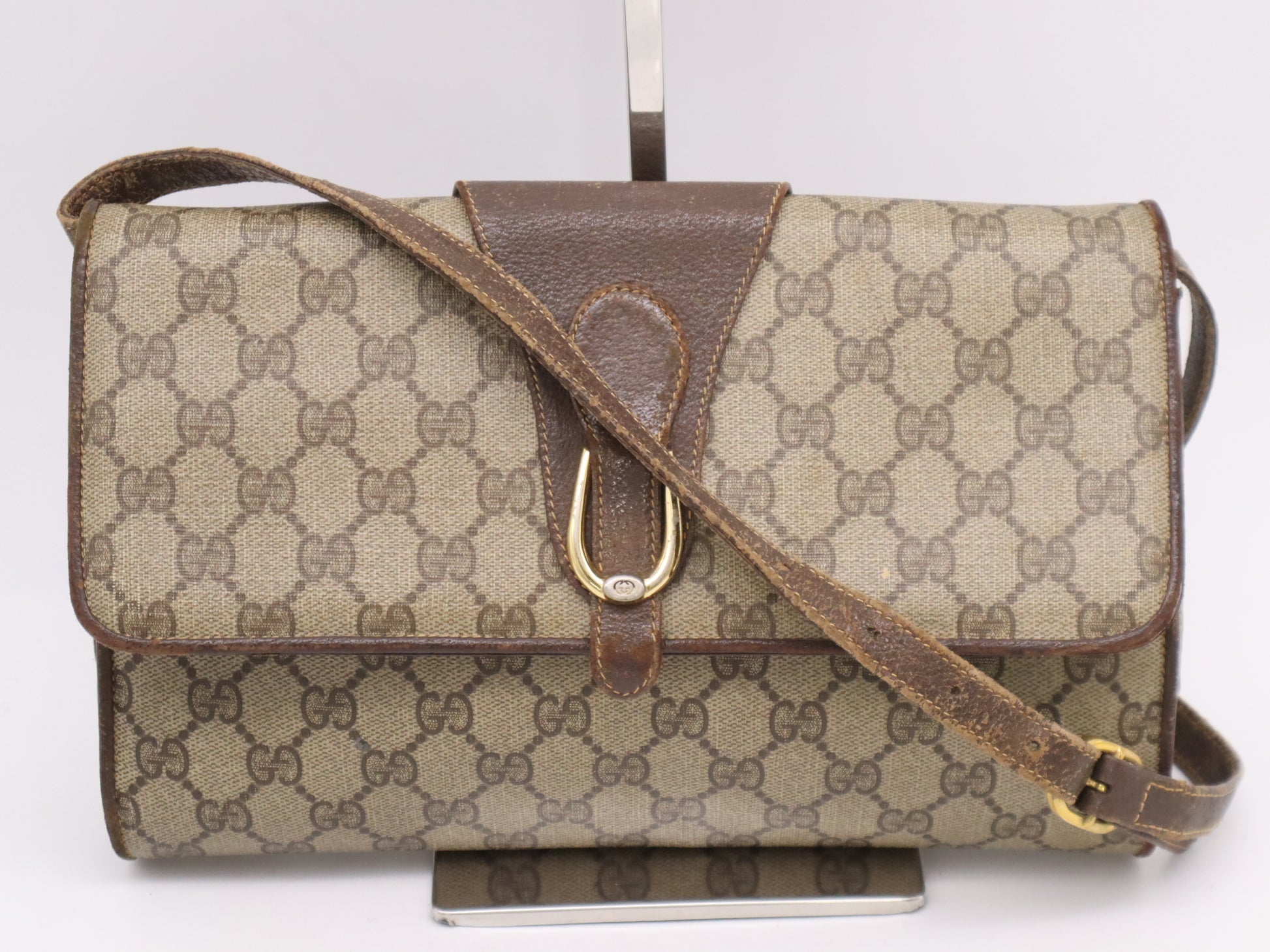 GUCCI GG Supreme Shoulder Bag Beige Brown Shoulder Bag