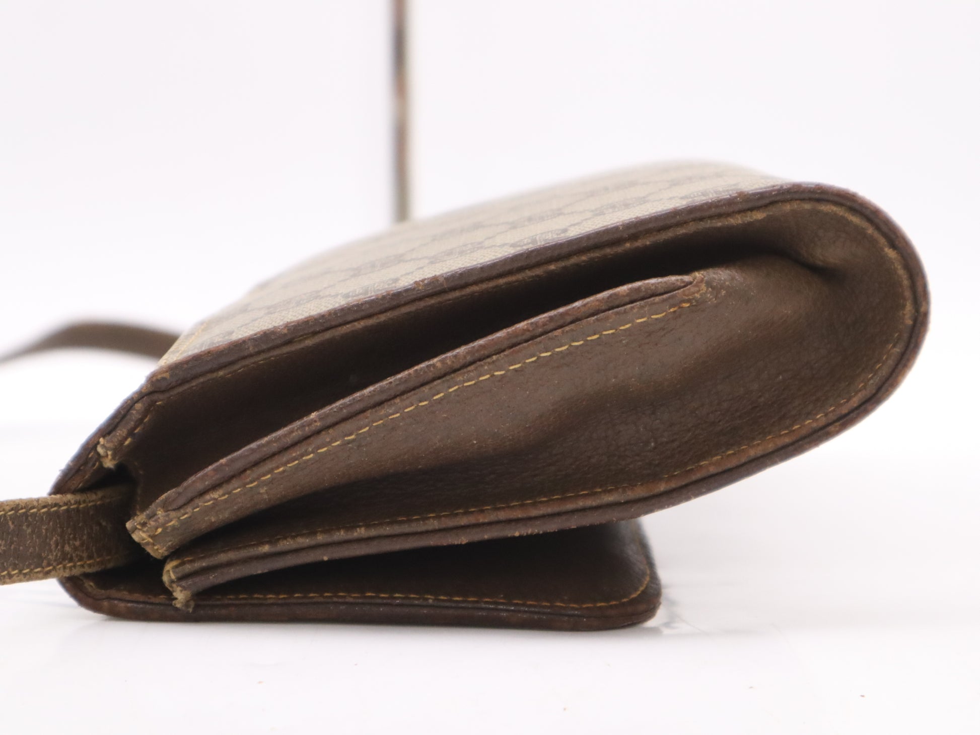 GUCCI GG Supreme Shoulder Bag Beige Brown Shoulder Bag