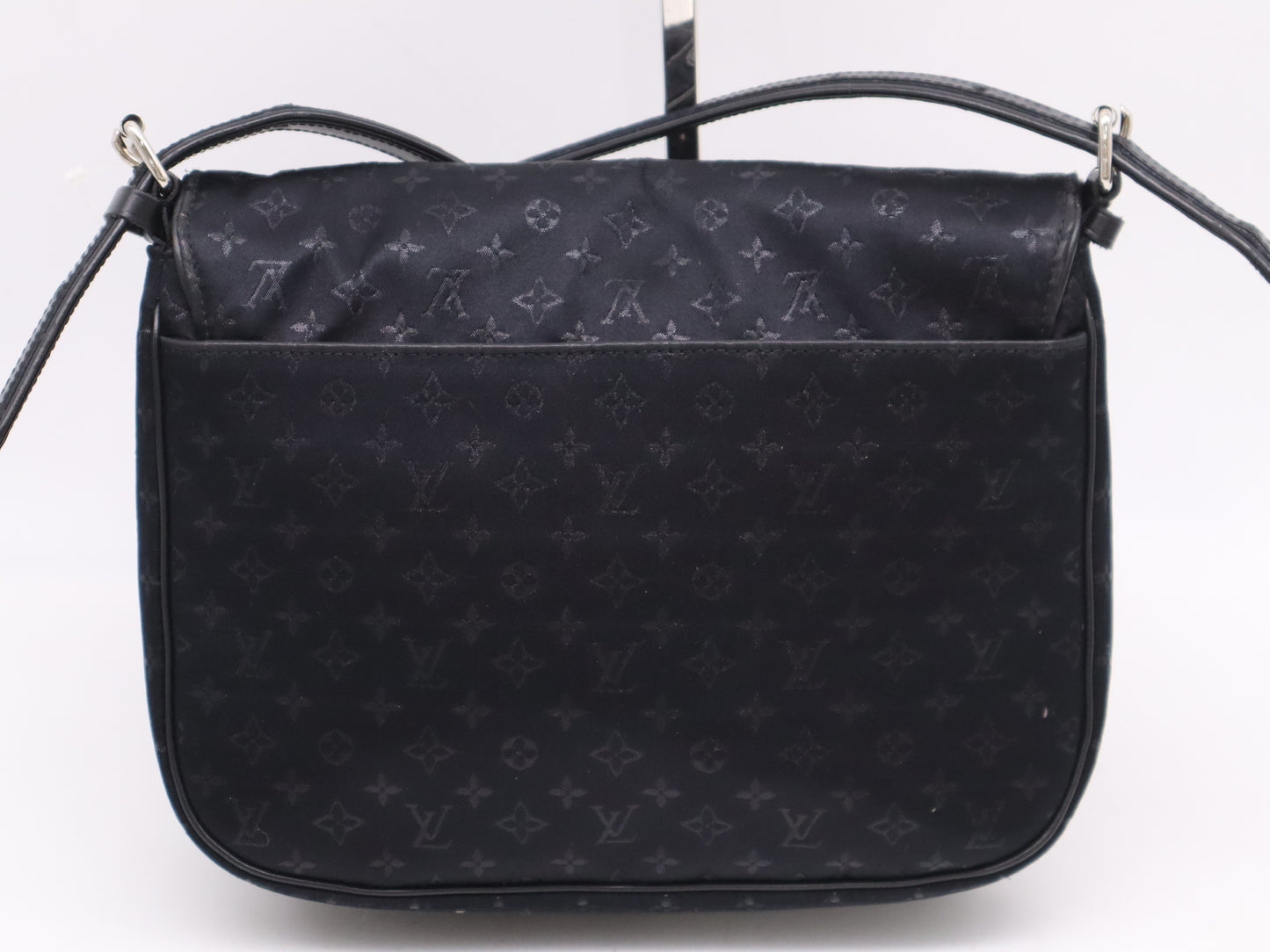 LOUIS VUITTON M92273 Monogram Satin Comte de Fe Musette Shoulder Bag
