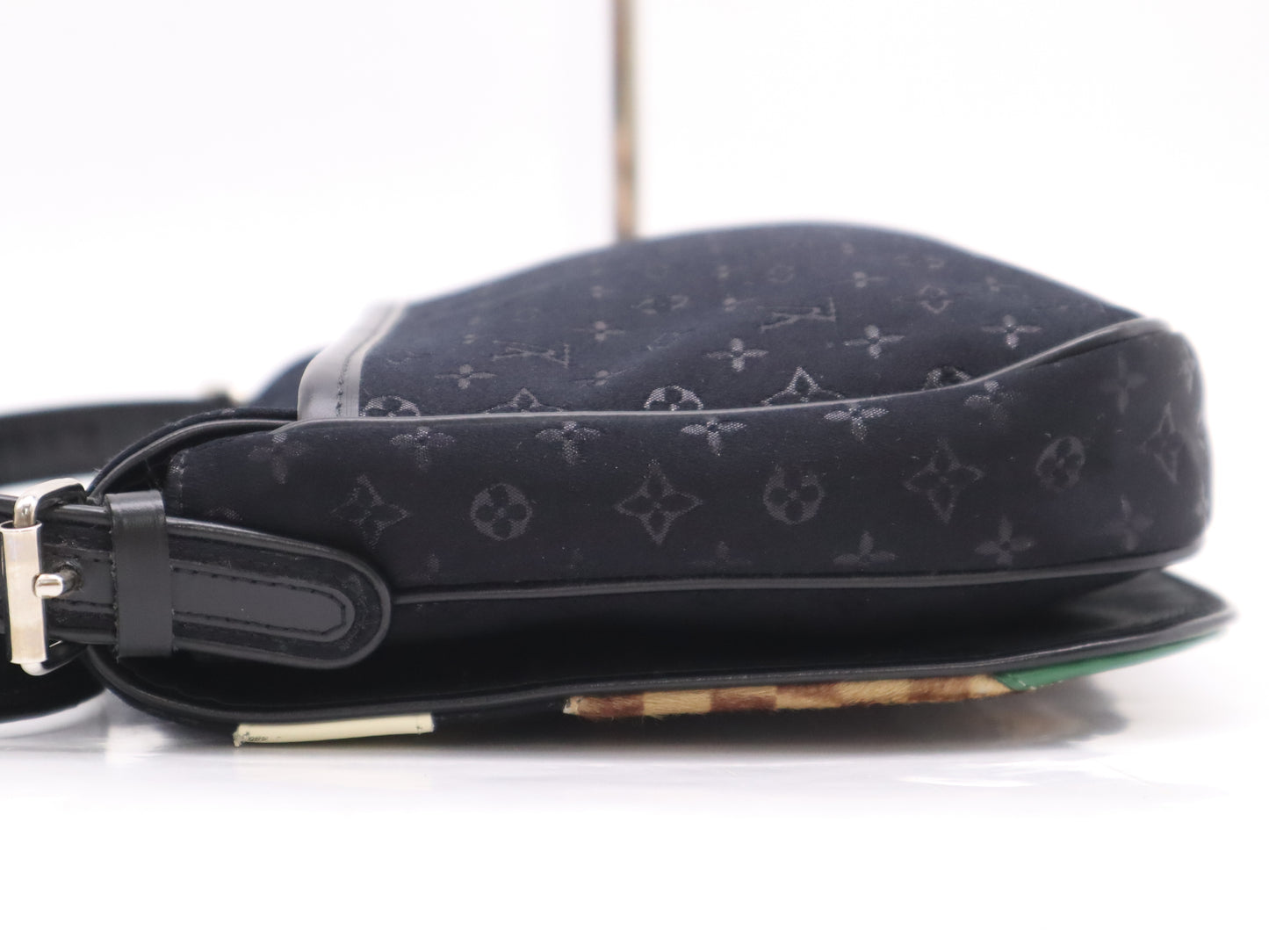 LOUIS VUITTON M92273 Monogram Satin Comte de Fe Musette Shoulder Bag