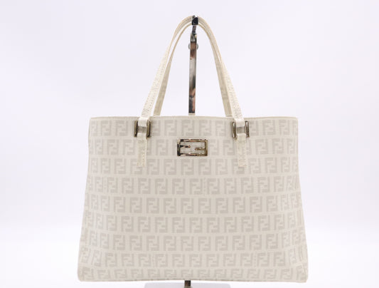 FENDI 8BH132PVC Zucca Handbag White SV Hardware Tote Bag