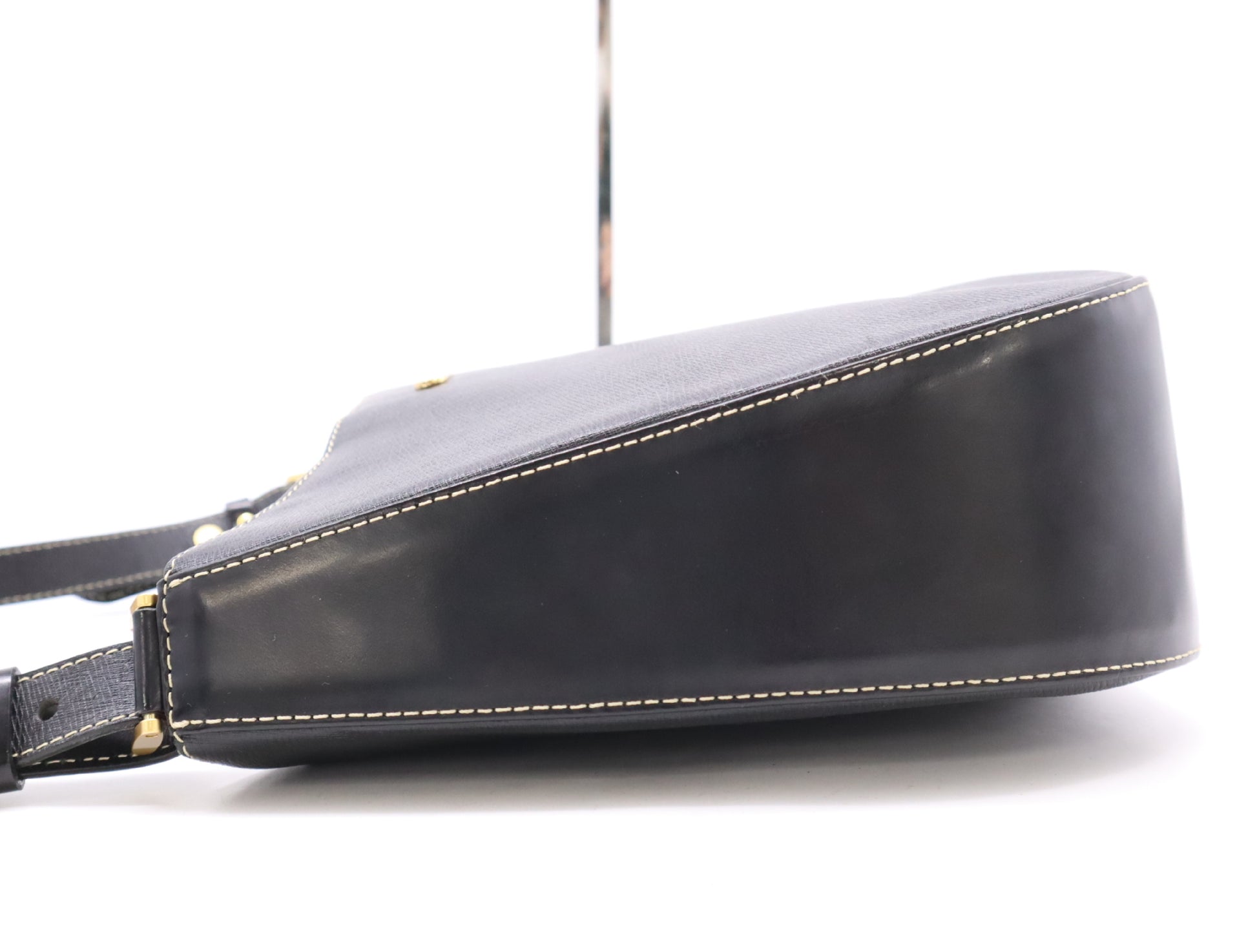 BURBERRY Leather Black Novacheck GD Hardware Shoulder Bag