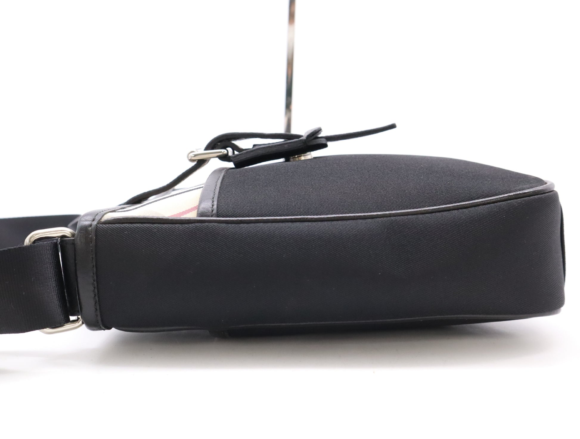 BURBERRY Canvas x Leather Nova Check Black SV Hardware Shoulder Bag