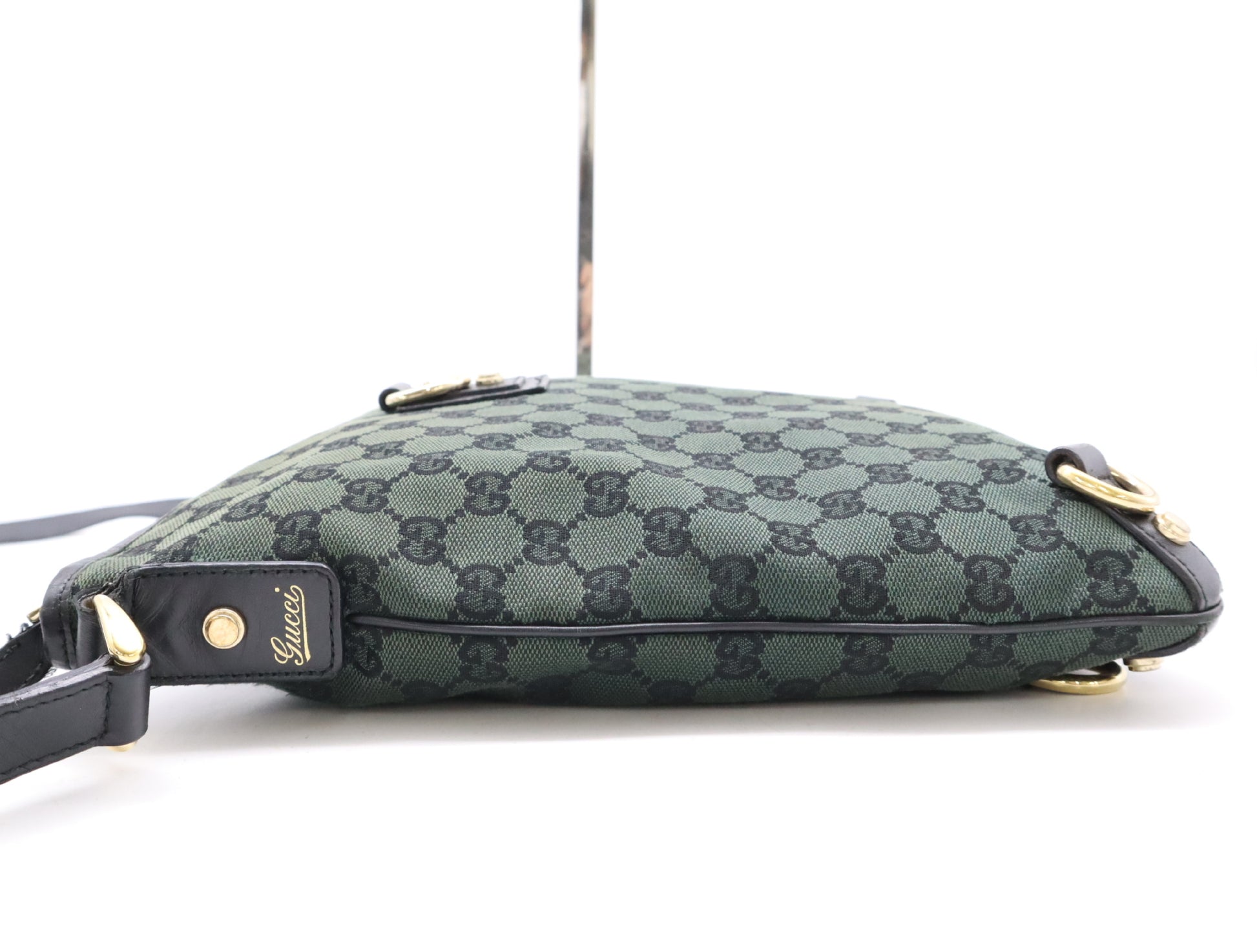 GUCCI 272400GG Canvas Shoulder Bag