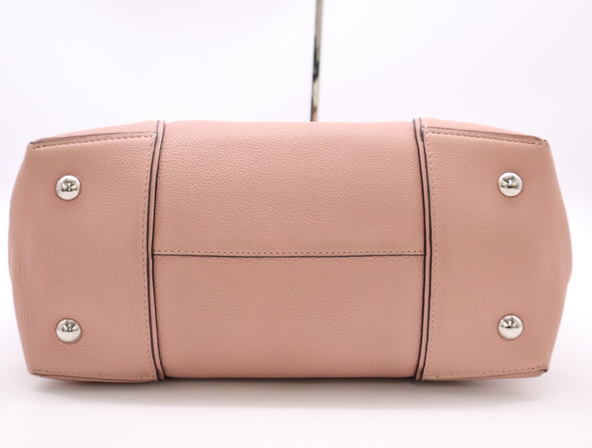 LOUIS VUITTON M94594 Tryon Leather Parnacea Lockit MM Magnolia Crochet Cadena Key w/x 2 Tote Bag