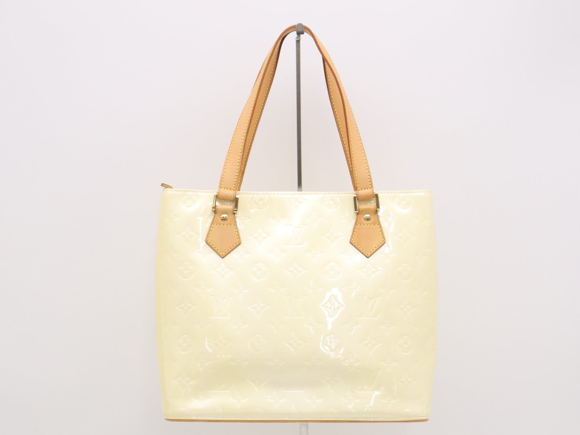 LOUIS VUITTON M91004 Vernis Houston Beige Handbag