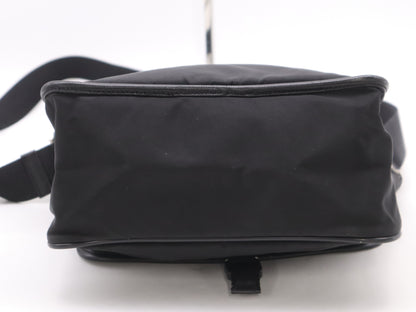 PRADA V167 Nylon x Leather Triangle Logo Messenger Bag Black Shoulder Bag