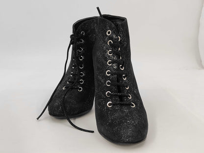 CHANEL Pearl-embellished short boots in black leather, size 37, with box and dust bag. Other shoes.